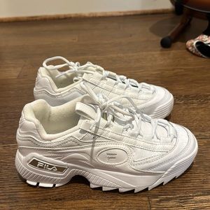 FILA chunky platform sneakers - size women’s 7